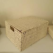 تصویر 1 از سبد کوچک حصیری مستطیل مناسب دکوراسیون مدرن و سنتی